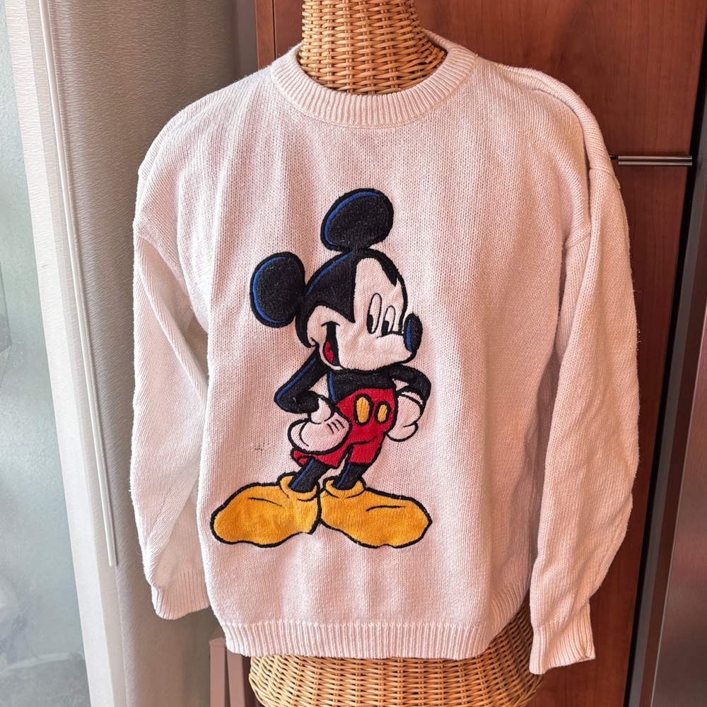 Vintage 90s Disney Mickey by Jerry Leigh knit sweater size Medium